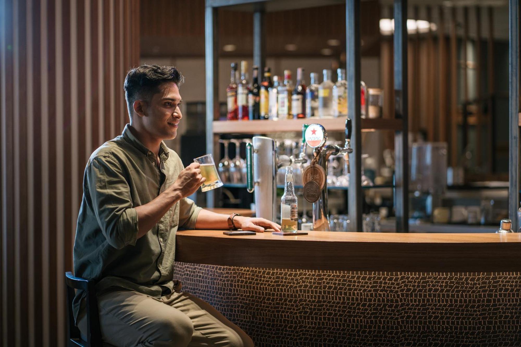 Four Points By Sheraton Surabaya, Pakuwon Indah Extérieur photo