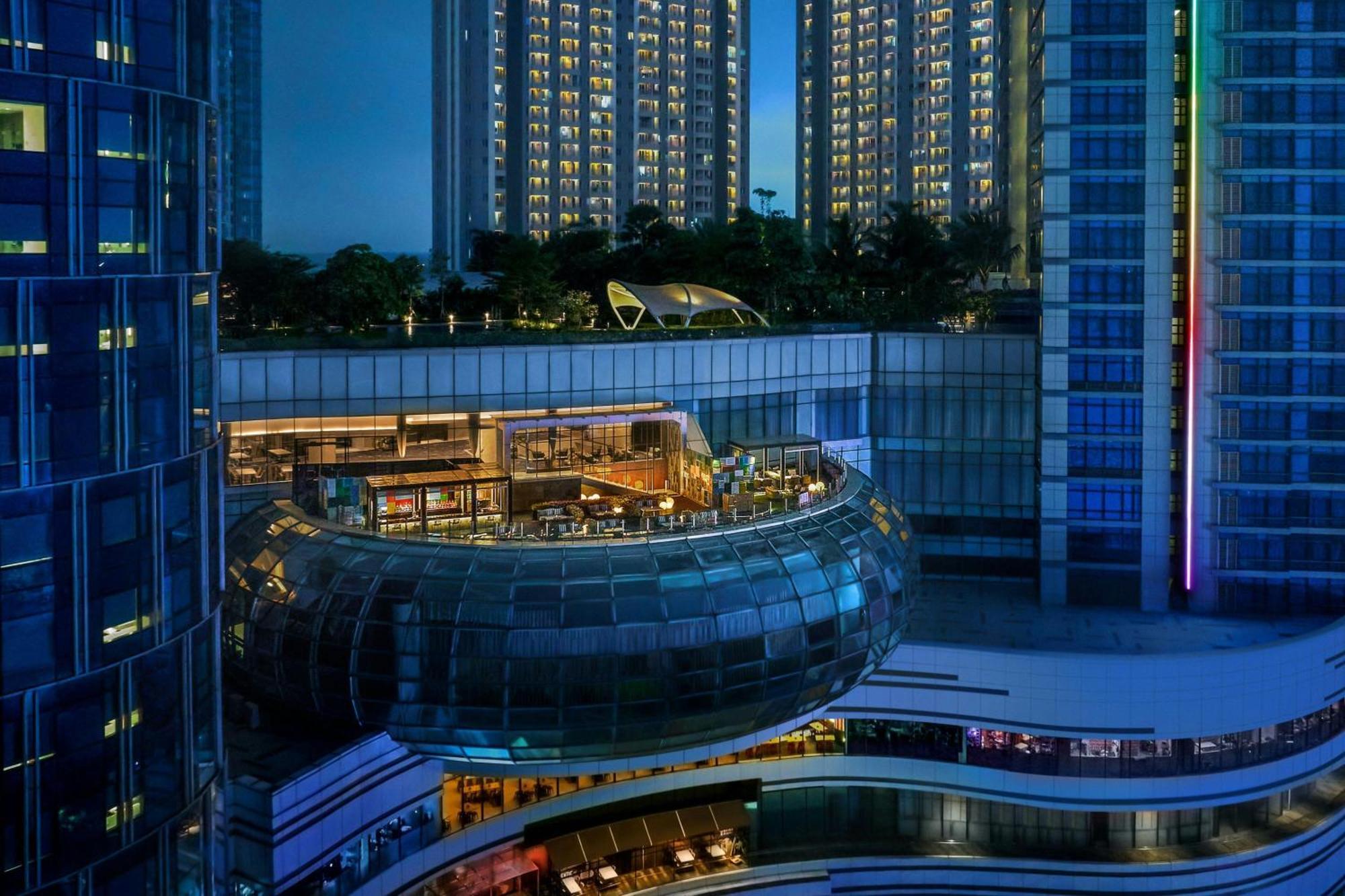 Four Points By Sheraton Surabaya, Pakuwon Indah Extérieur photo
